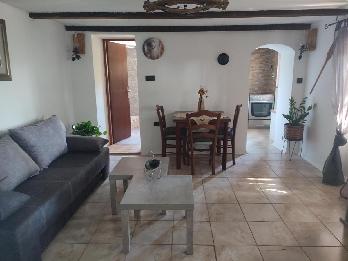 Holiday Home Lucija "" Private House With Pool "" Jablanac Ngoại thất bức ảnh